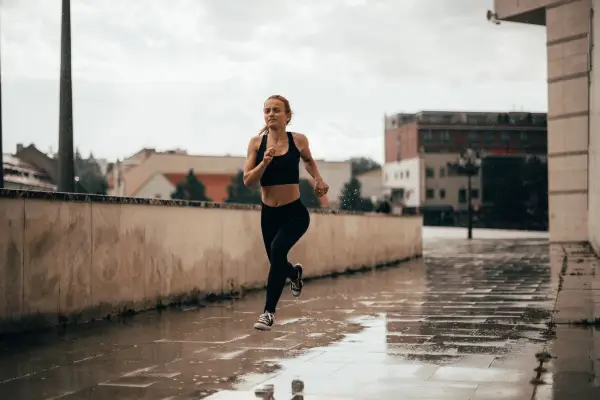 Como a Tecnologia Wearable Está Transformando a Experiência de Corrida de Rua